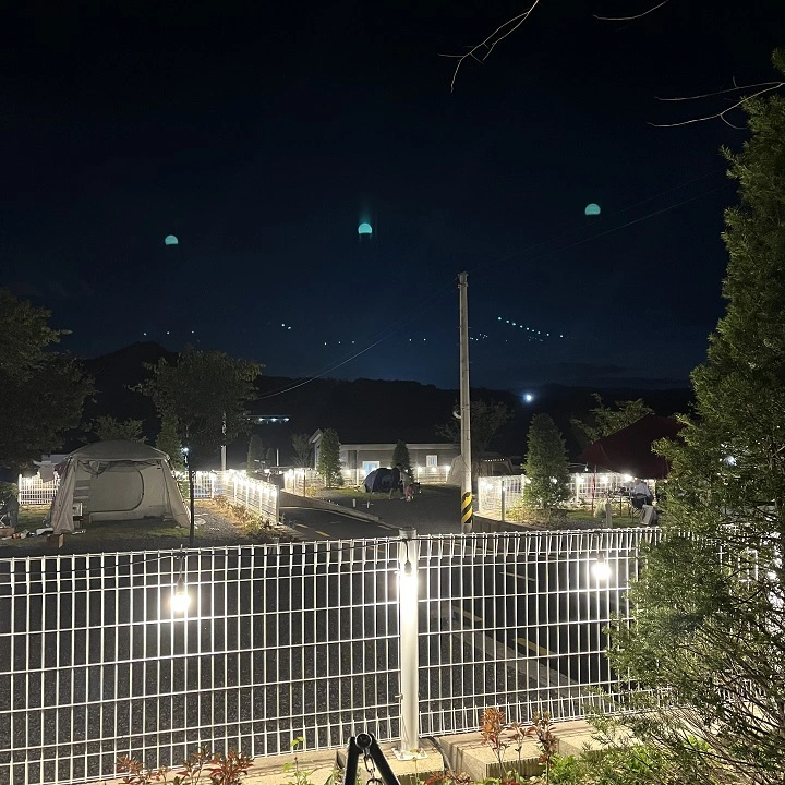 캠핑장 낭만 있는 야경