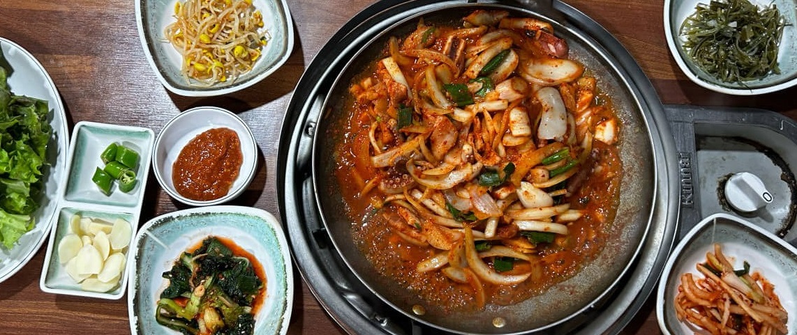 오늘N 2507회 위대한 일터 안양 동안구 평청동 30년 전통 오삼불고기 청국장 맛집 할매오삼구이청국장