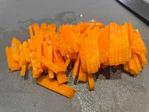 오이소박이에 당근