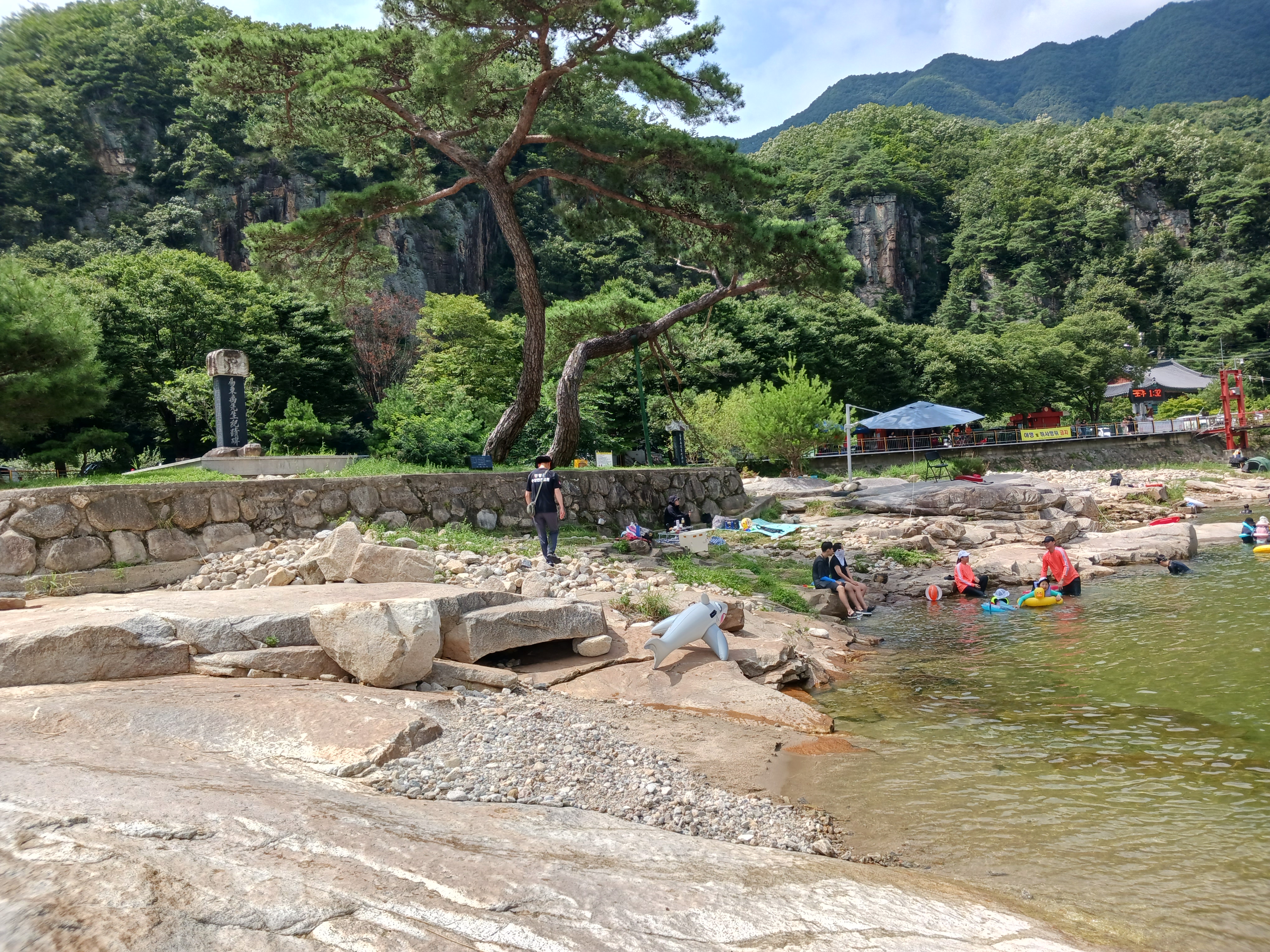 사인암계곡