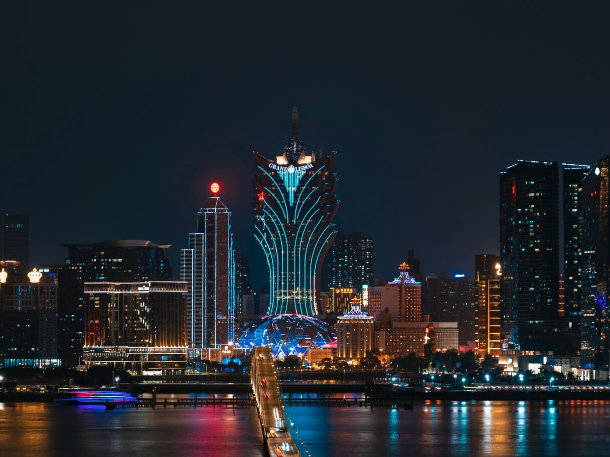 마카오 도시 야경 사진