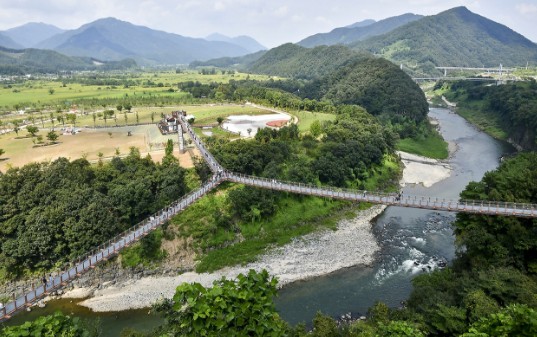 경기도 포천시 관인면 Y자 출렁다리