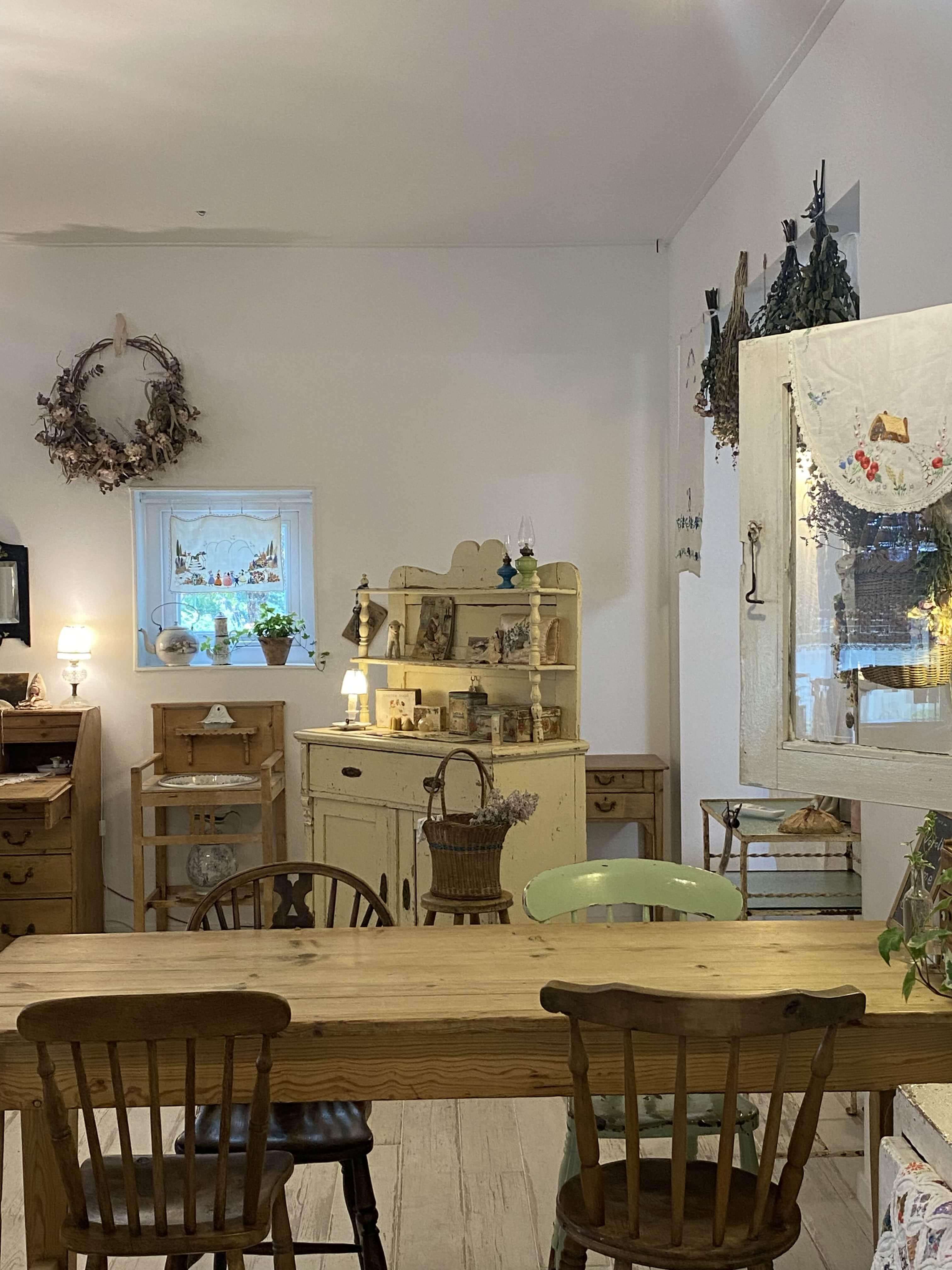 카페-내부-사진-4