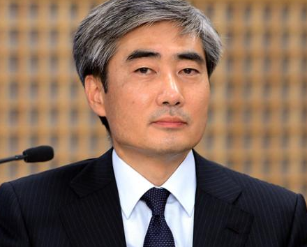 신현송 프로필