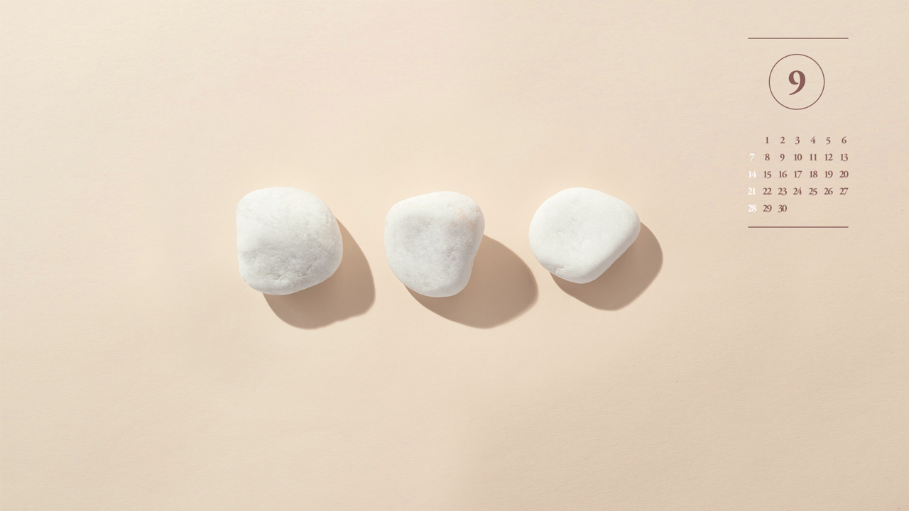 08 조약돌 A - 2025년9월 노트북배경화면