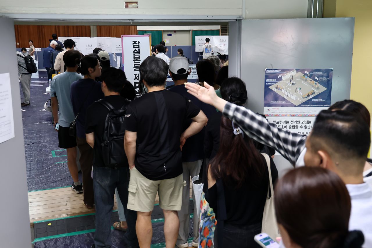선거 관련 112신고 213건 폭주: 투표지 훼손&middot;소란 사건 및 공직선거법 처벌 수위 총정리