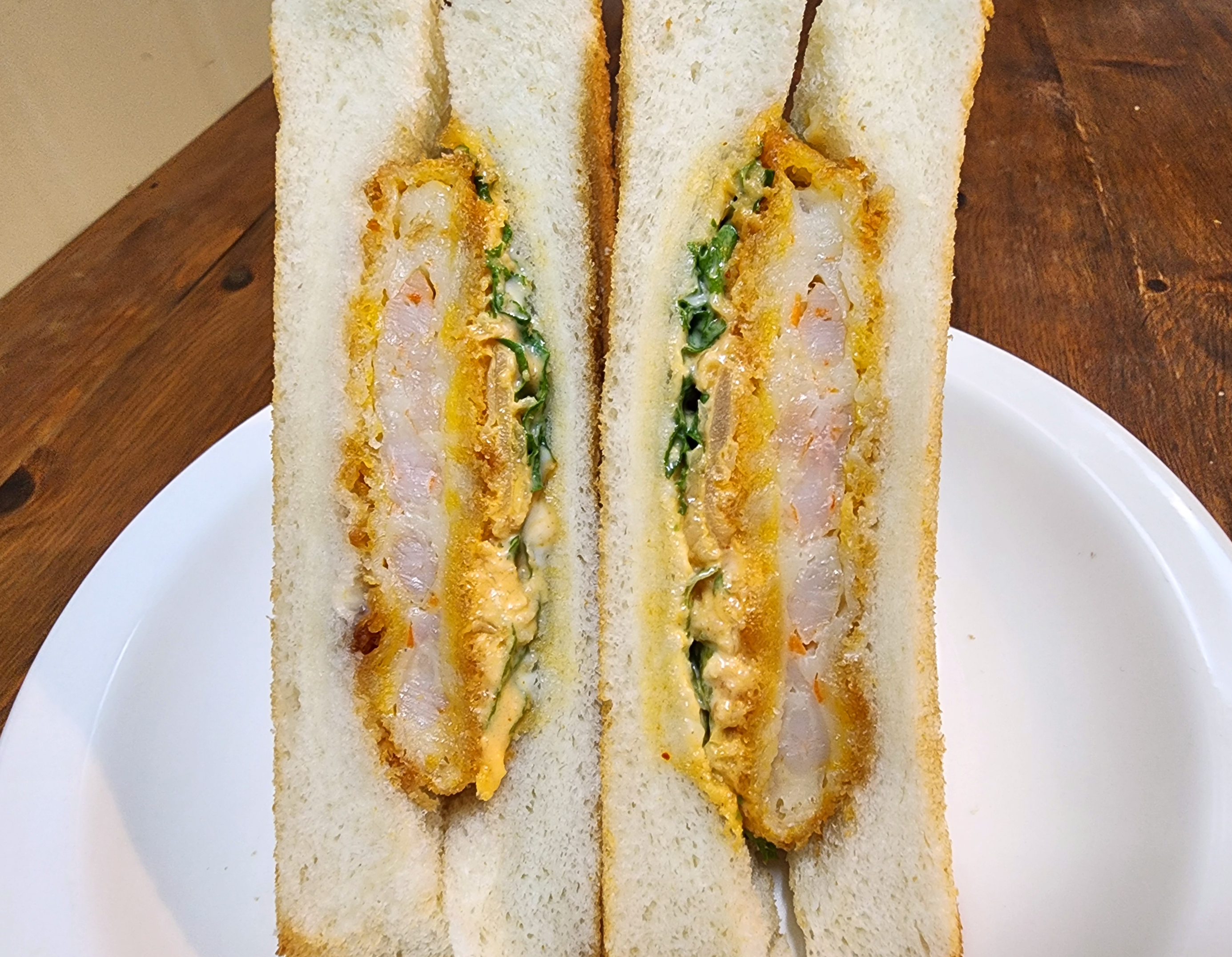 GS편의점_두툼매콤새우샌드위치