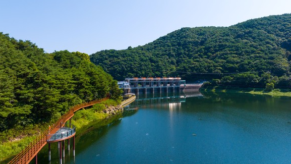 산막이옛길과 산막이호수길 정보 안내