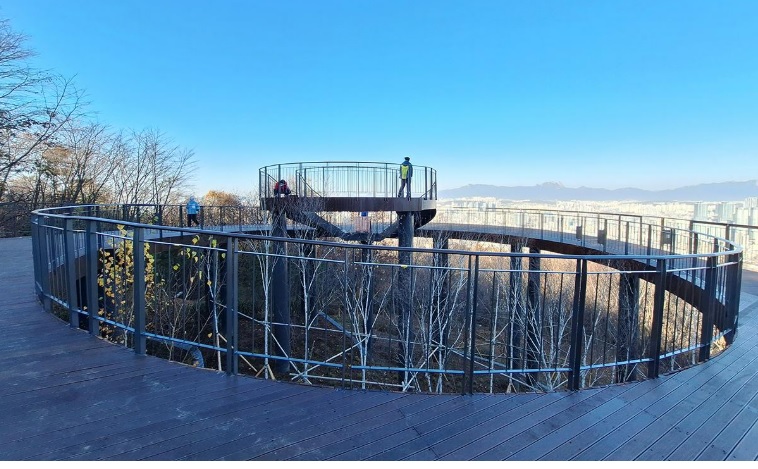 용마산 스카이워크 전망대