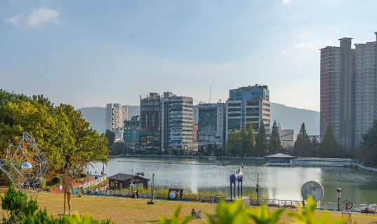 창원 용지호수공원