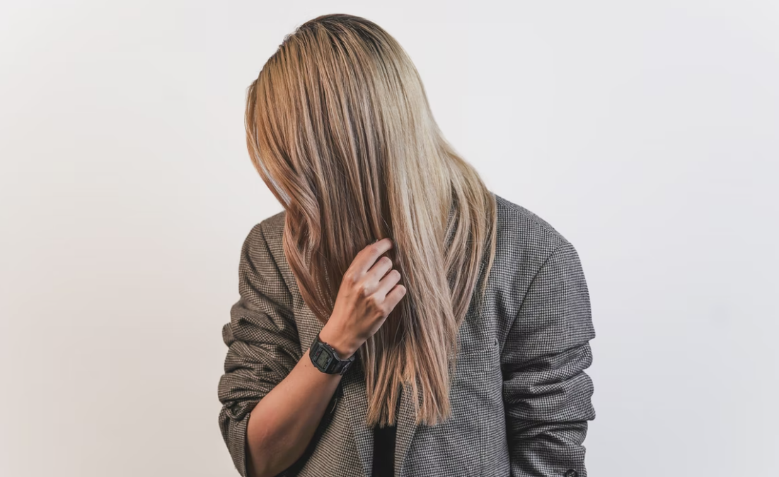 흰머리 없애는 5가지 방법