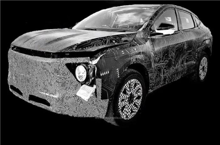 KGM 토레스 쿠페 공개