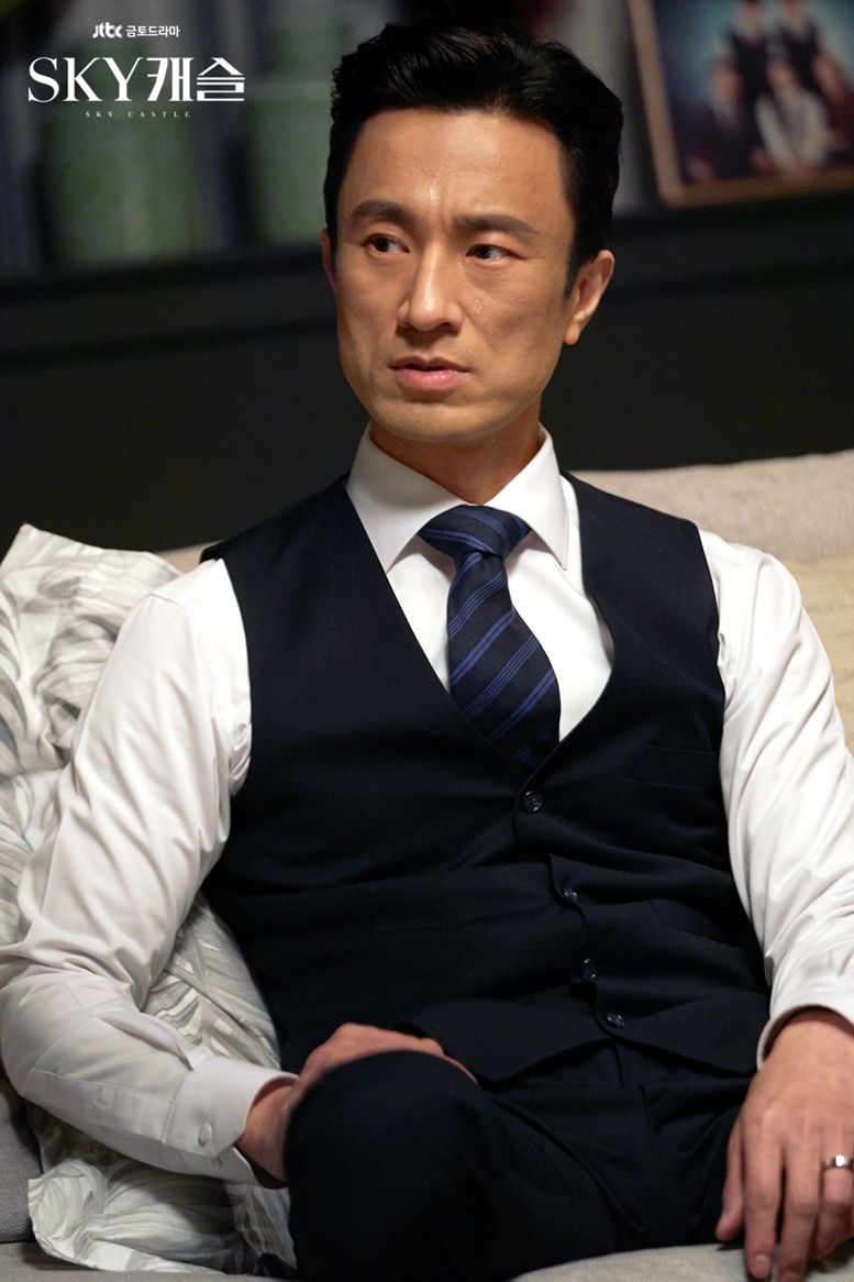 김병철 배우 나이 프로필 결혼 키 조우진 윤세아 드라마 과거 영화 스카이캐슬 화보