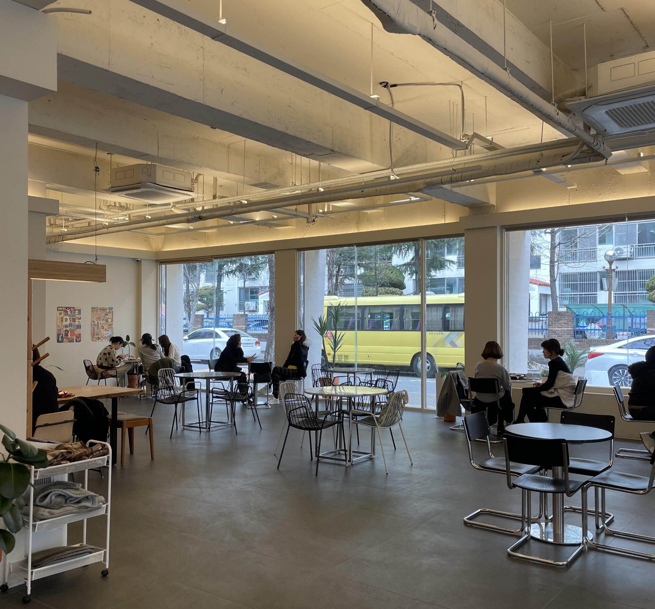 레이지모닝카페사진