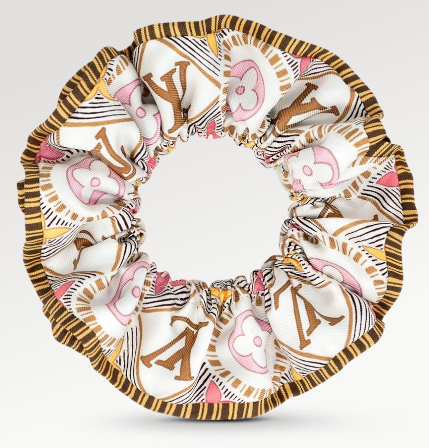 루이비통 모노그램 타일 슈슈