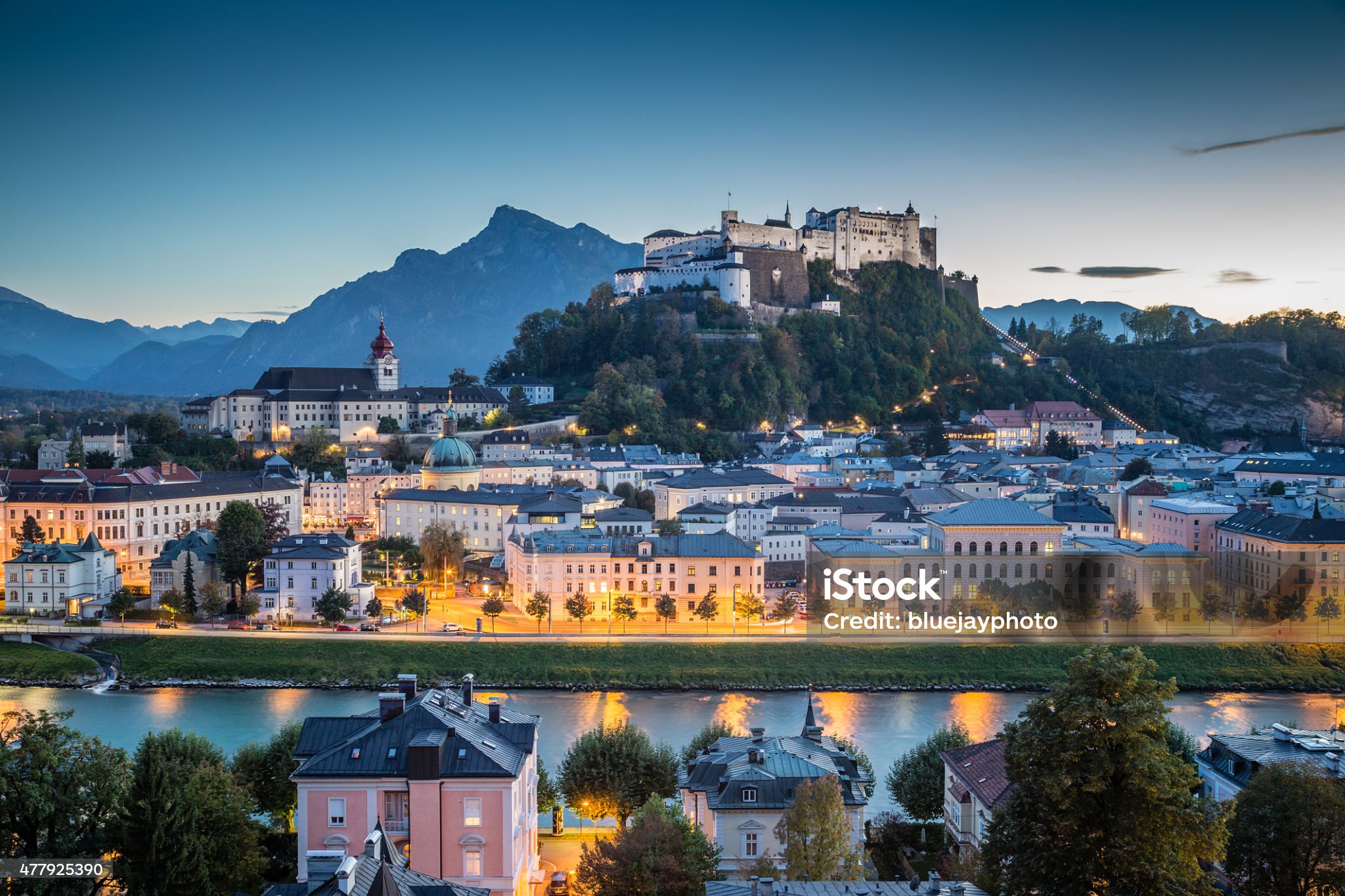 오스트리아의 잘츠부르크 시티 전경 아름다운모습