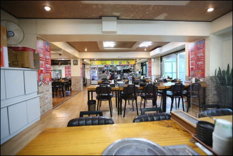 신동태 봉담 본점 내부 모습