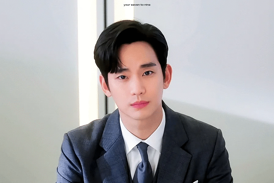 김수현의 눈물의 여왕 백현우 역