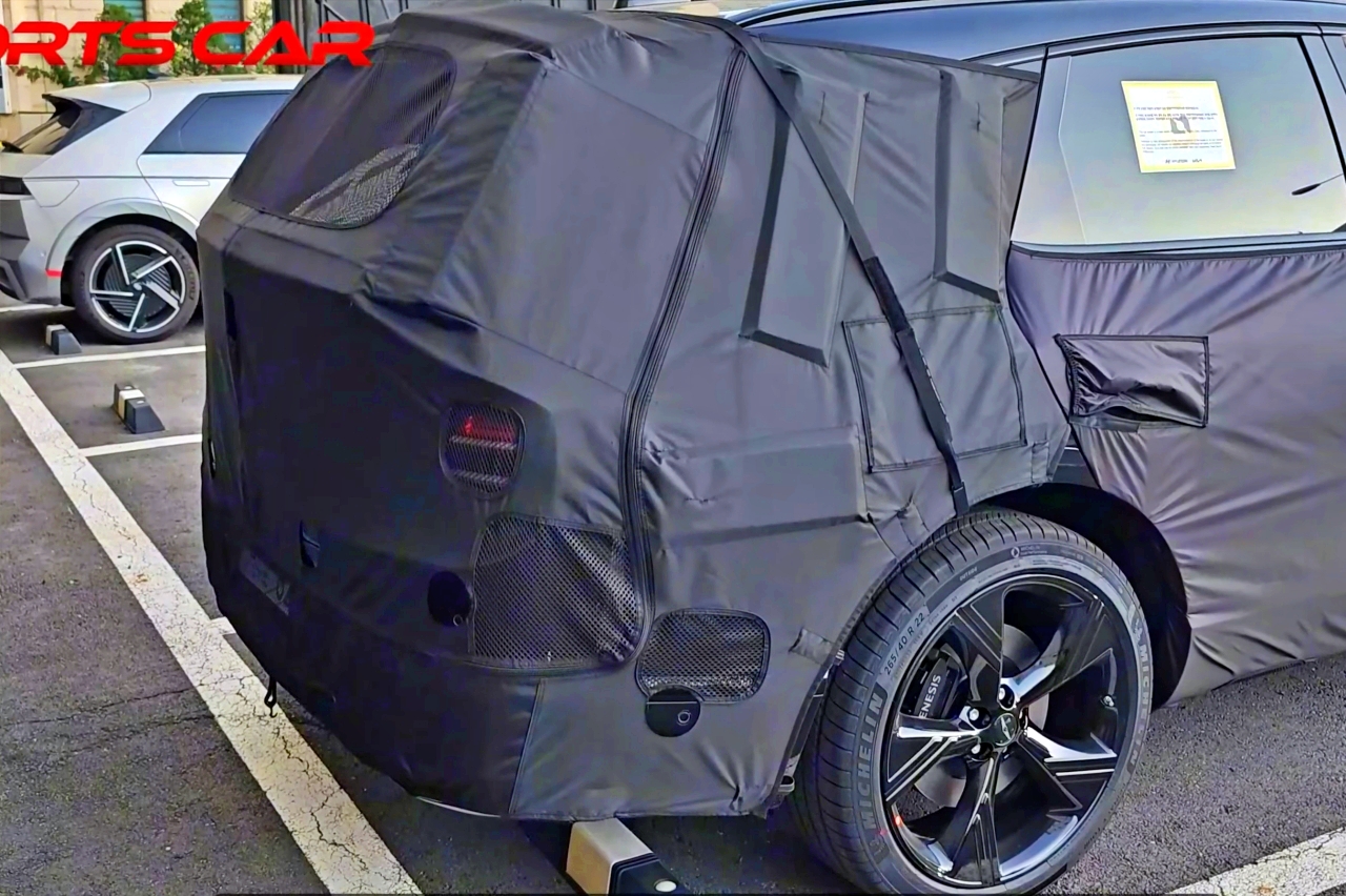 제네시스 GV80 블랙 테스트카 스파이샷