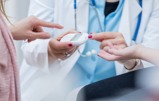 노인 당뇨병 특징 관리법 합병증 막는 식단 약 복용법