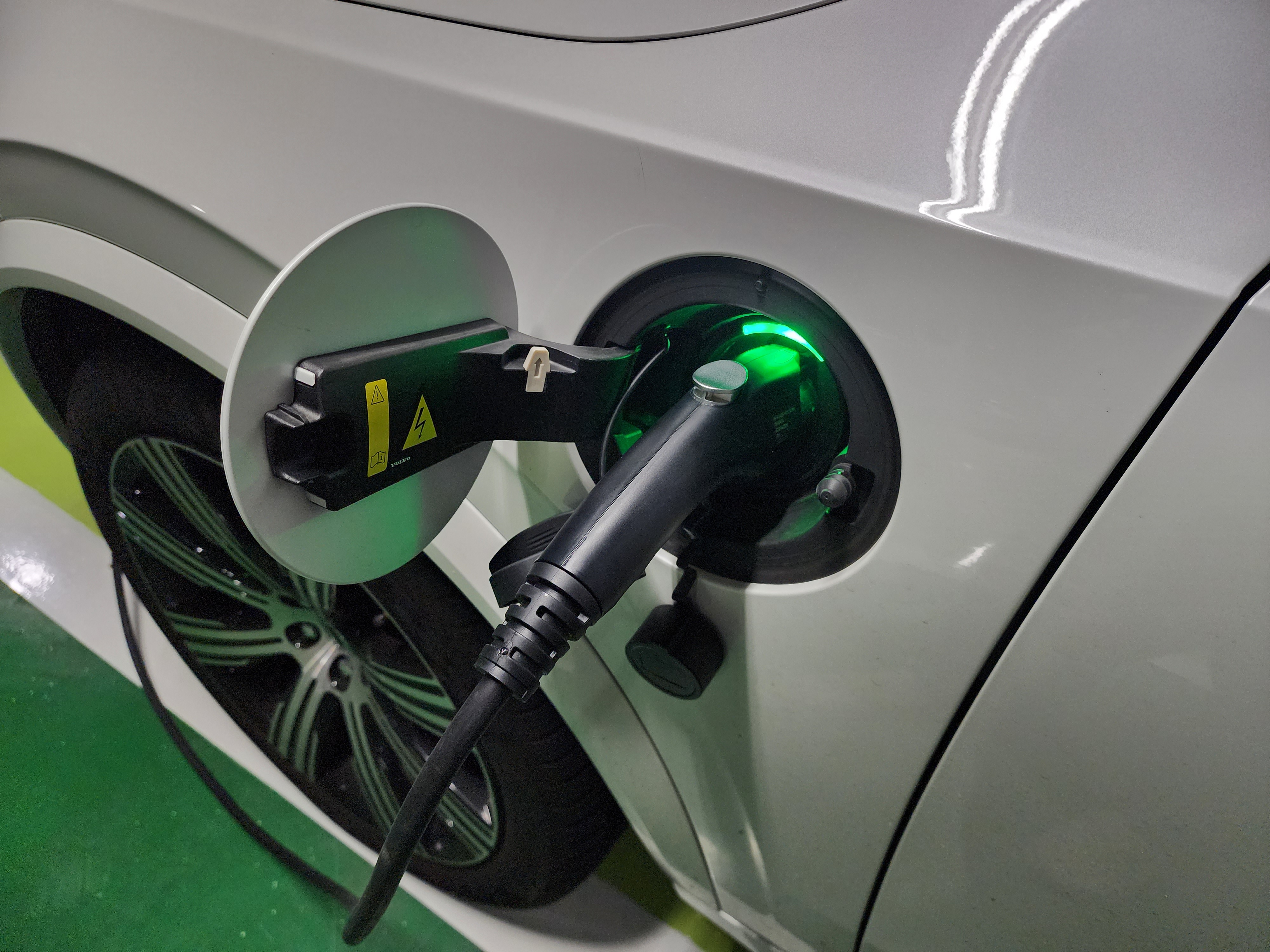 xc90 가격 연비 볼보 출고 대기기간