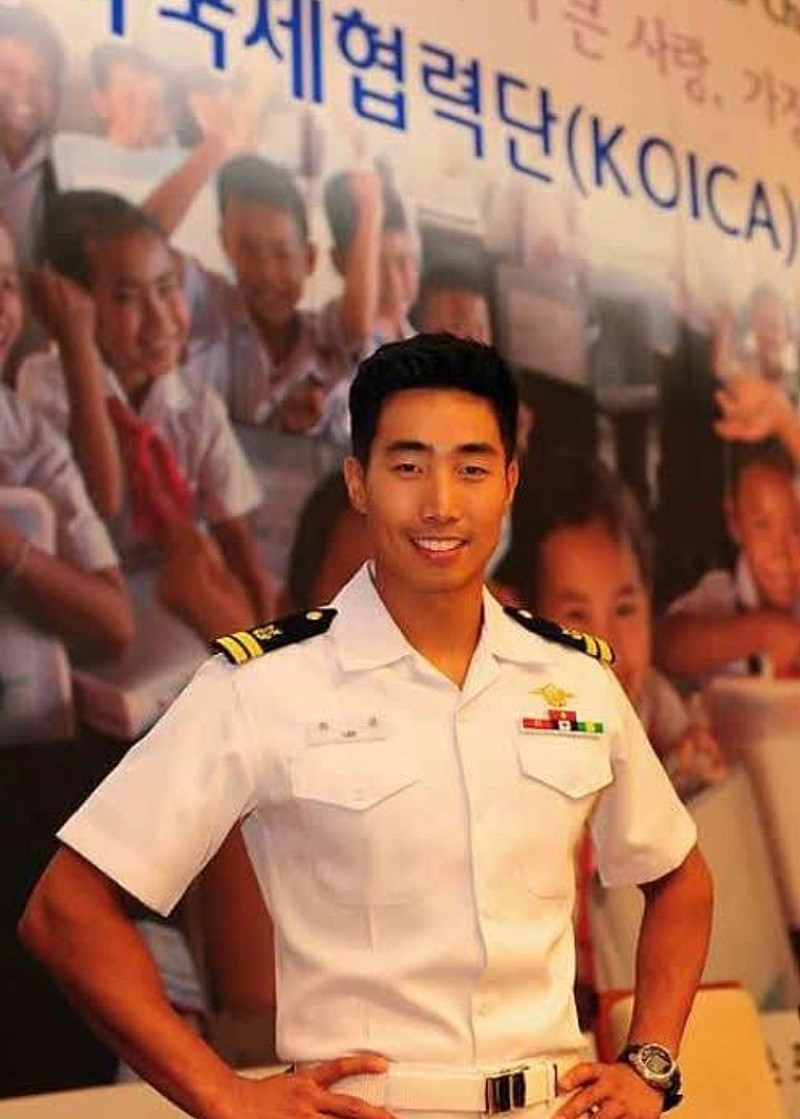 유튜버 이근 대위 프로필