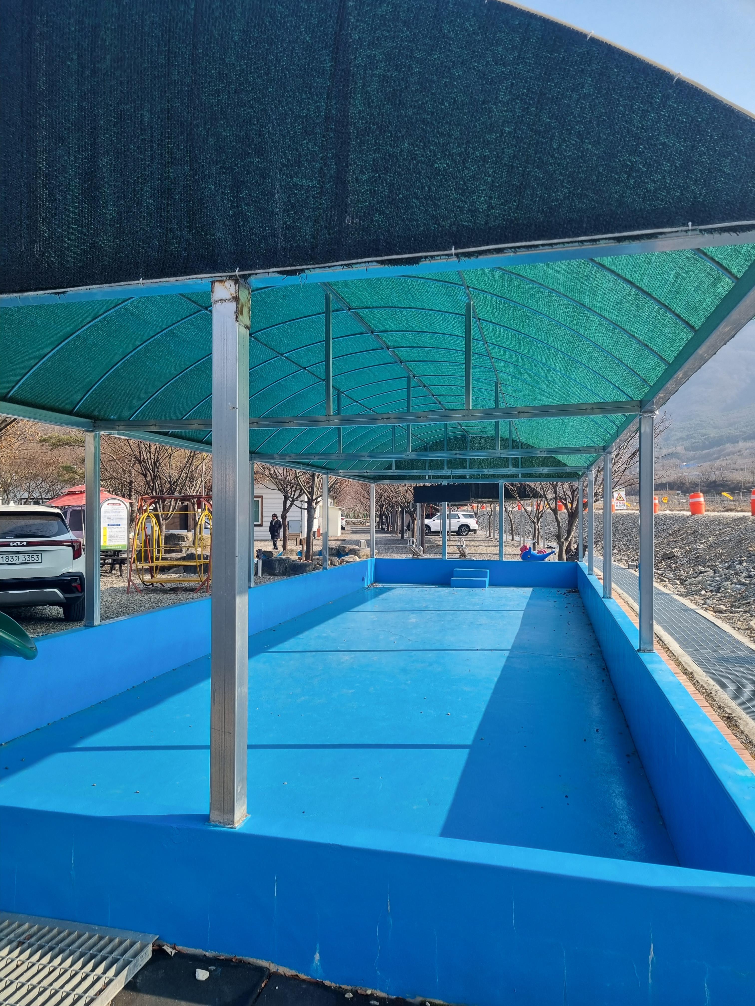 초록슈피아캠핑장