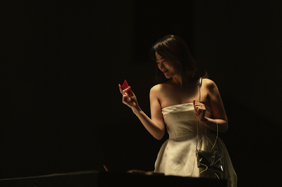 배우 천우희가 넷플릭스 시리즈 '더 에이트 쇼'(감독 한재림)에서 열연하고 있다. [사진=넷플릭스]