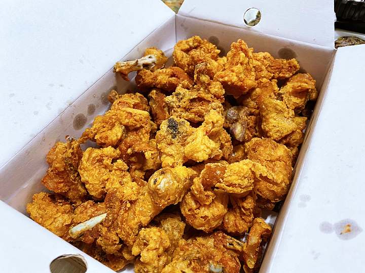 엄마가 손질하고 아들이 튀긴 시장 통닭 촌닭 치킨, 육계 치킨 광주 광산구 맛집 추천 생방송투데이 자족식당
