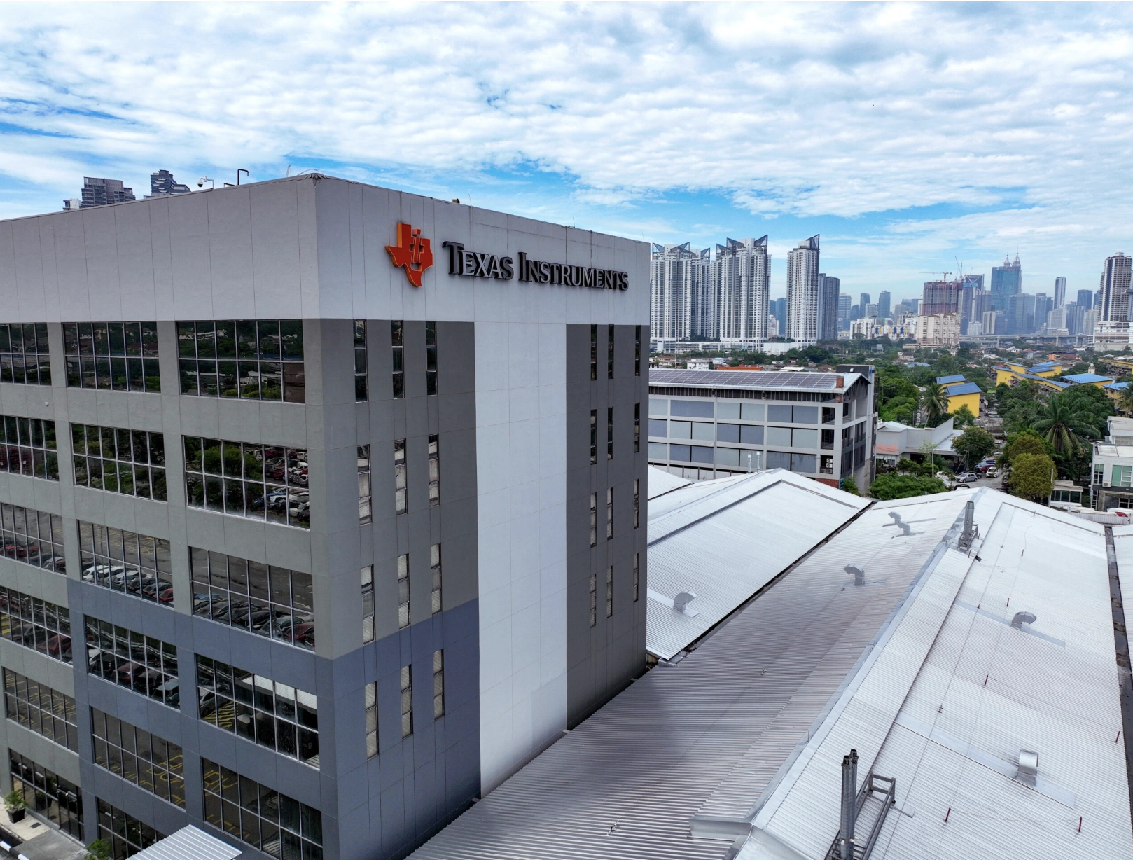 텍사스-인스트루먼트-사진