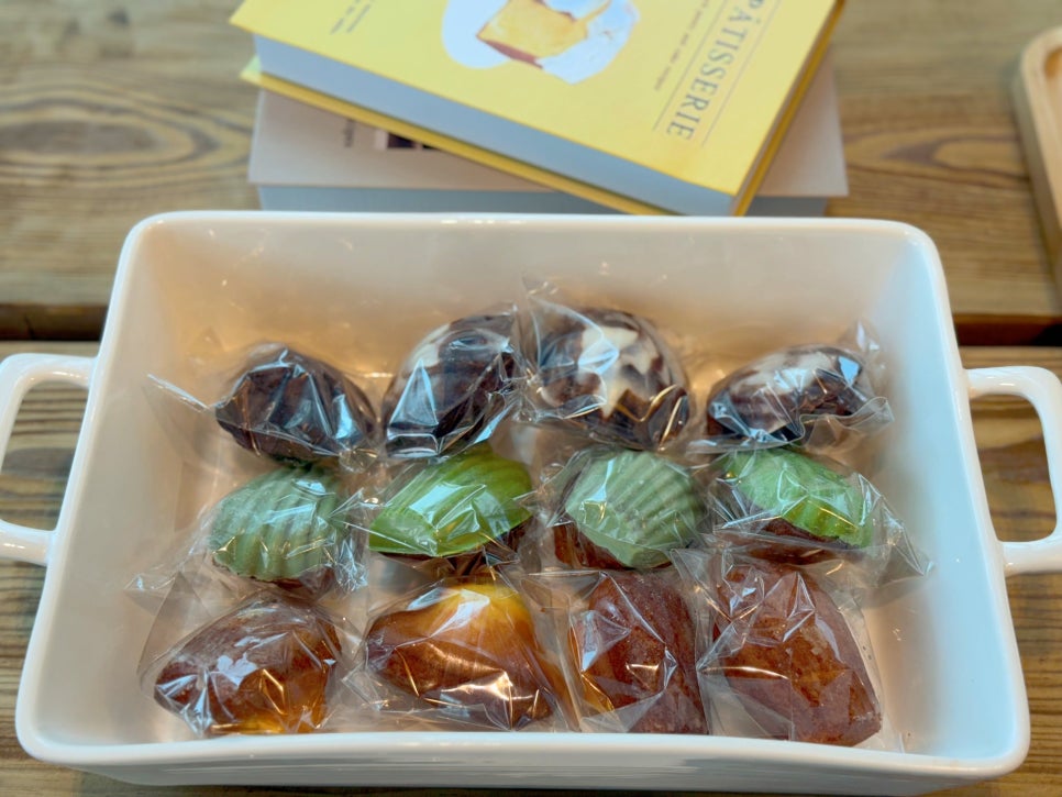 가평 베이커리 카페 아우라