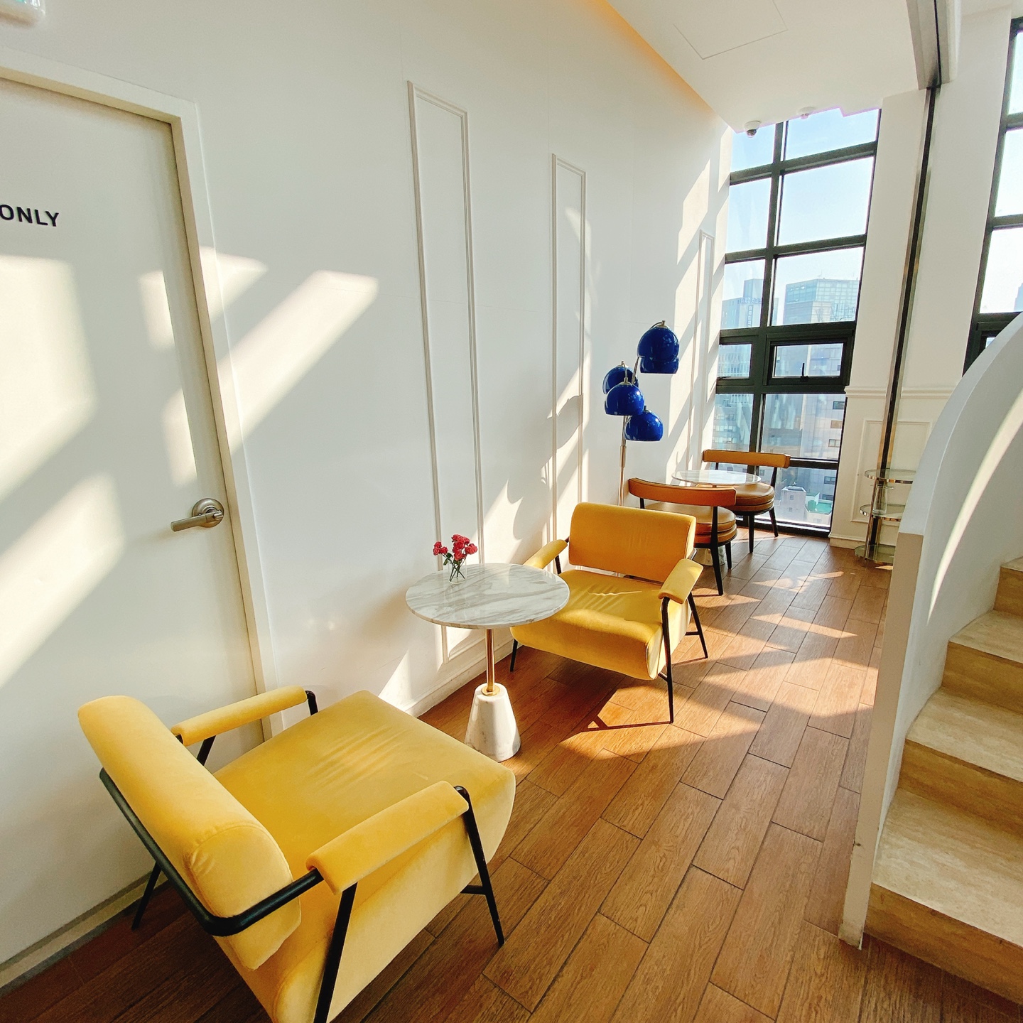 부산 서면역 부산시민공원 스페이스앤무드 카페