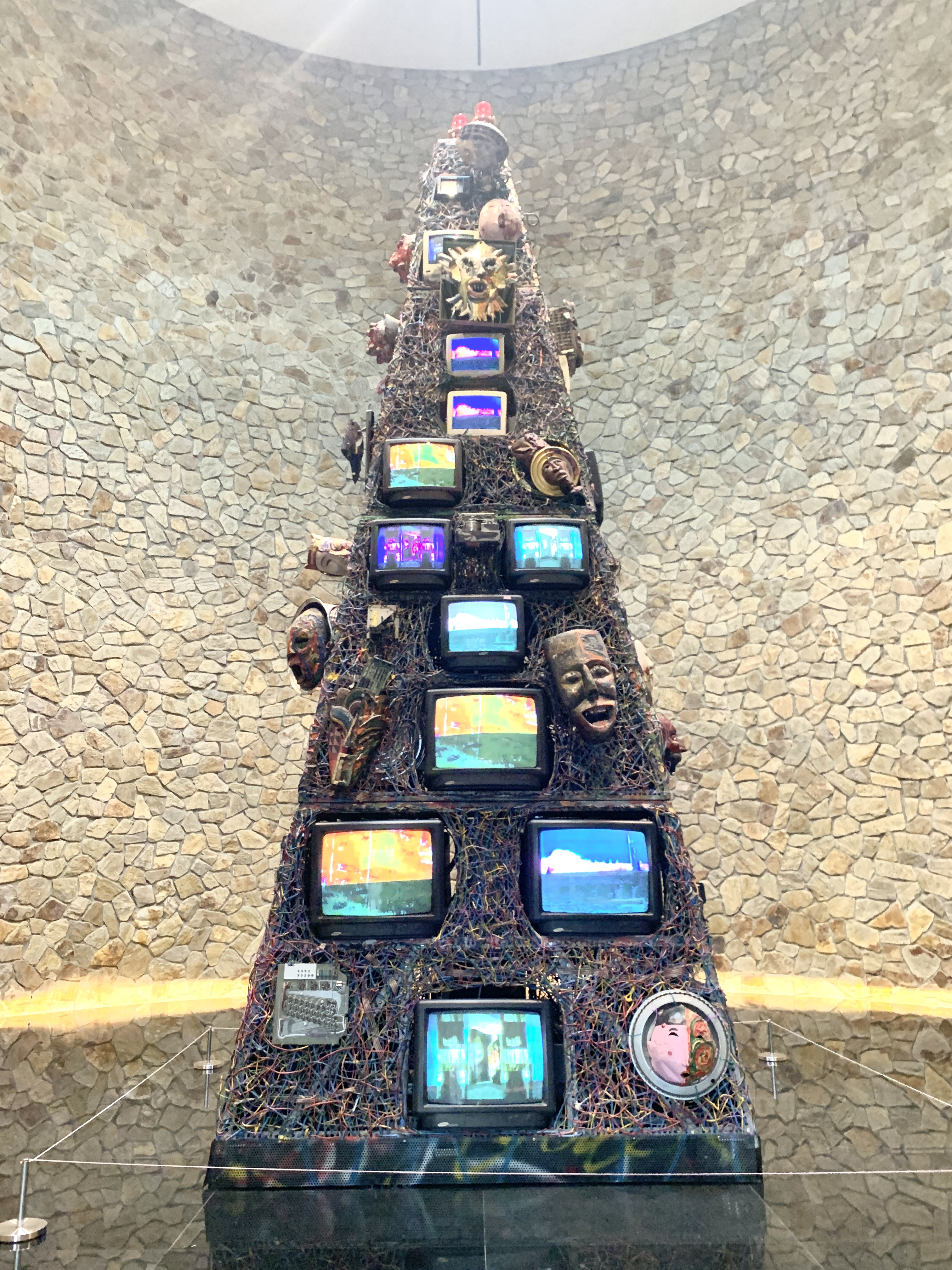 원주 뮤지엄 산 - 뮤지엄 본관 미술장식품