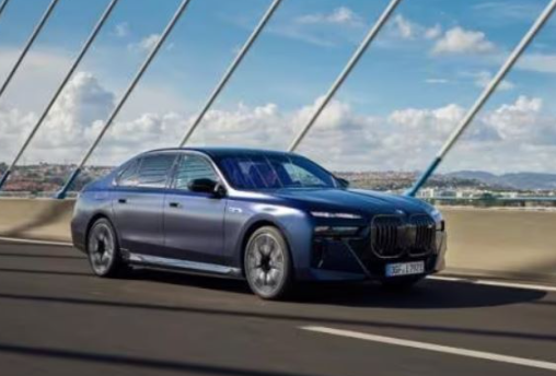 BMW-i7-가격-및-견적