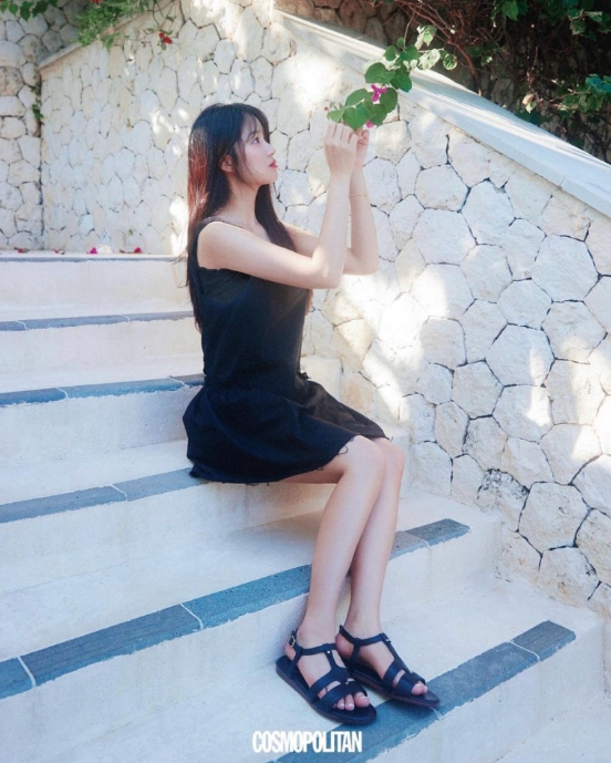 코스모폴리탄 김혜윤 화보