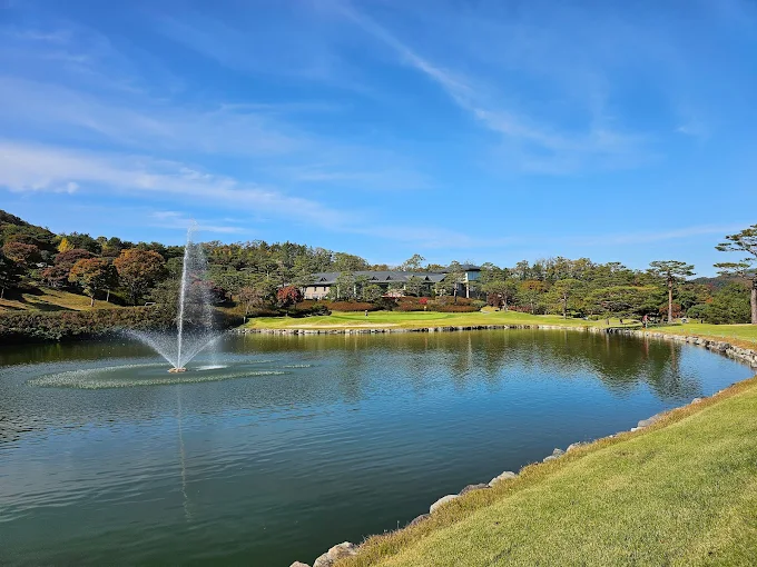 엘리시안 강촌 컨트리클럽 골프장 소개 및 예약방법