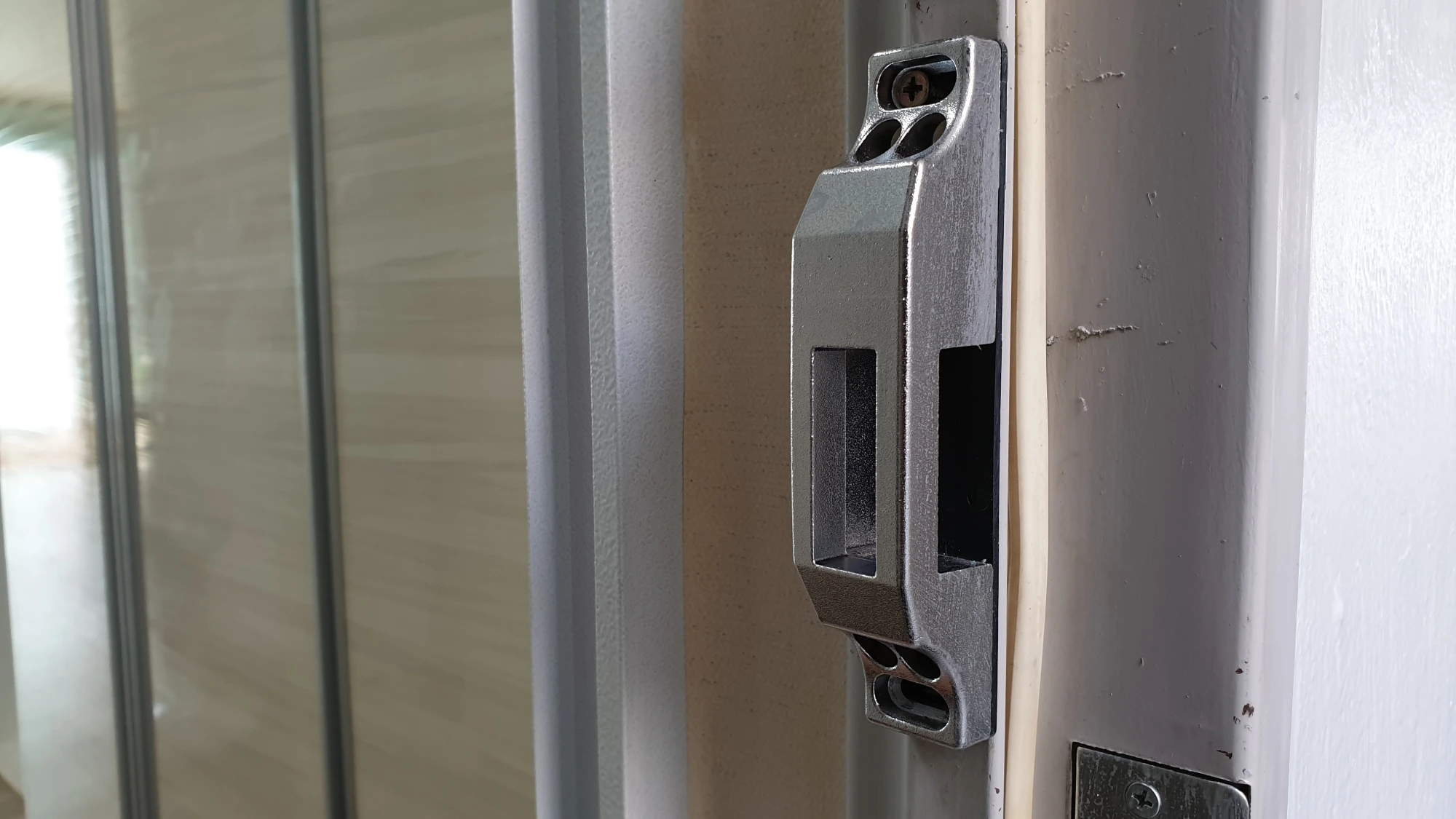 도어록 문틀 부품