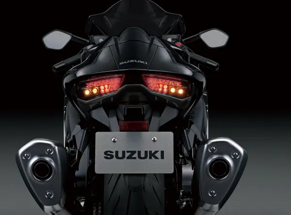 스즈키 하야부사의 리어라이트