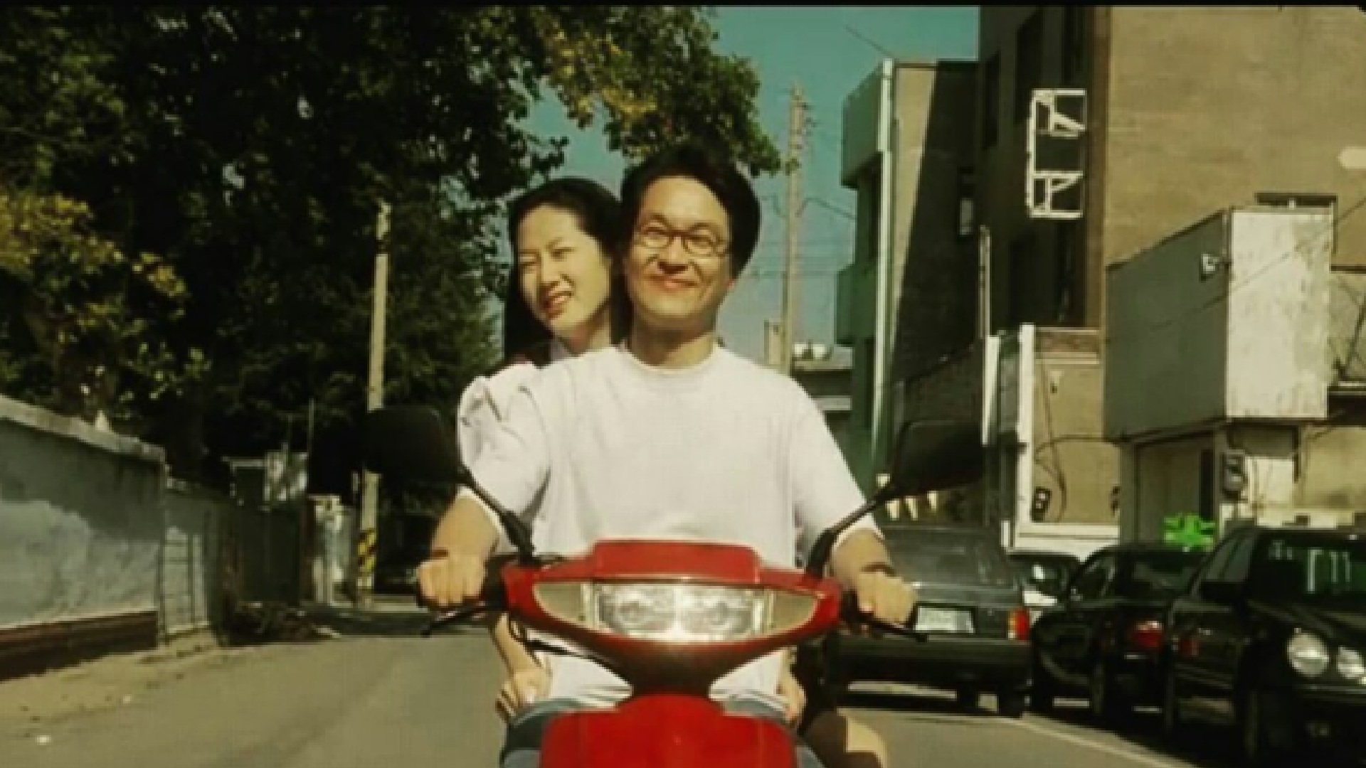 영화 8월의 크리스마스 포스터