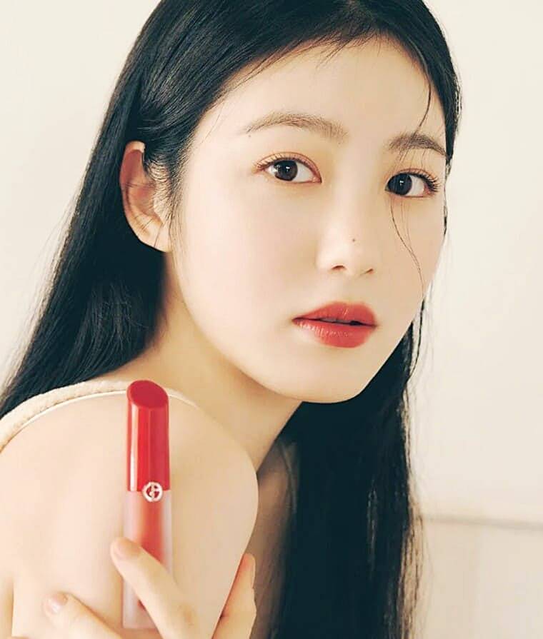 배우-신예은