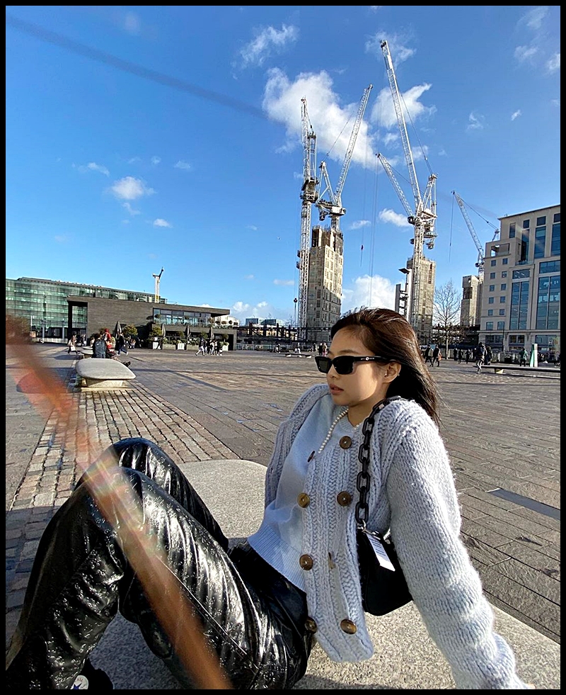 블랙핑크 제니 패션 정보: 인스타그램 속 그녀의 모습은?