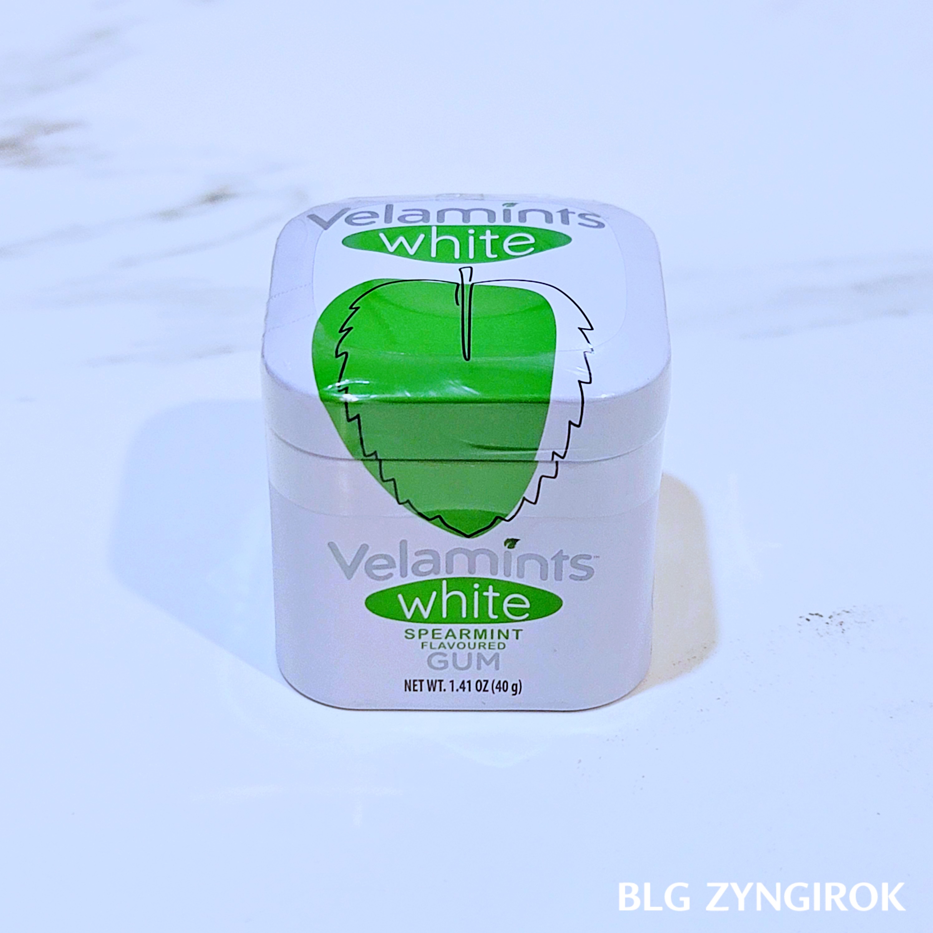 벨라민츠 화이트 1통 정면 모습이다.