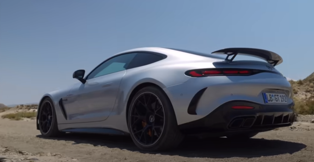 2024-amg-gt-후면