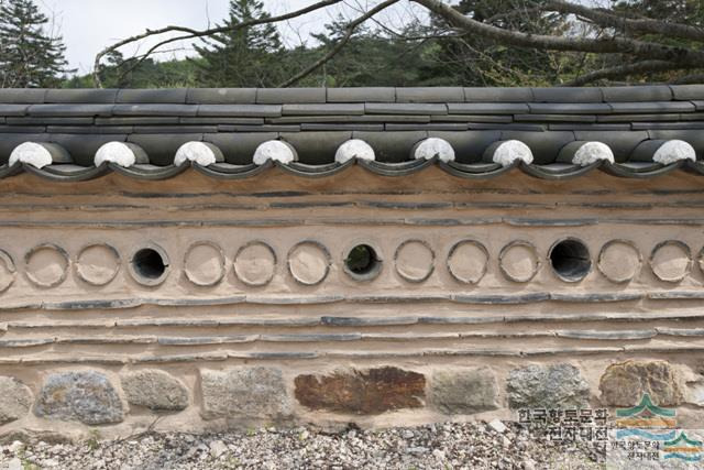 청암사-극락전-담