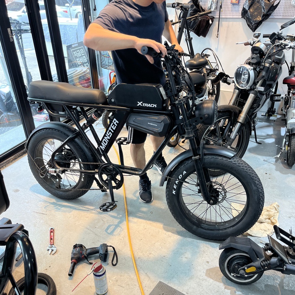 AU테크 엑스트랙 몬스터 B 브레이크 소음 : 수원 전기자전거 수리