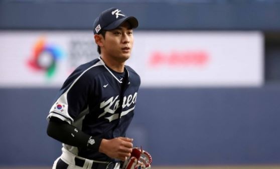 키움 히어로즈 이정후 야구선수 외야수 부문 골든글러브 수상