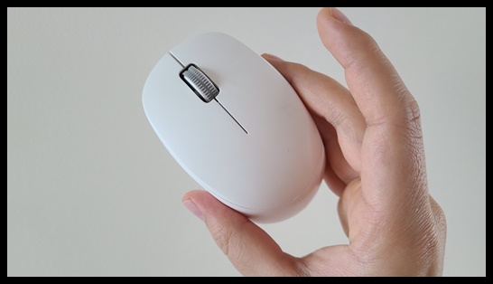 한성컴퓨터 BM 100 디자인