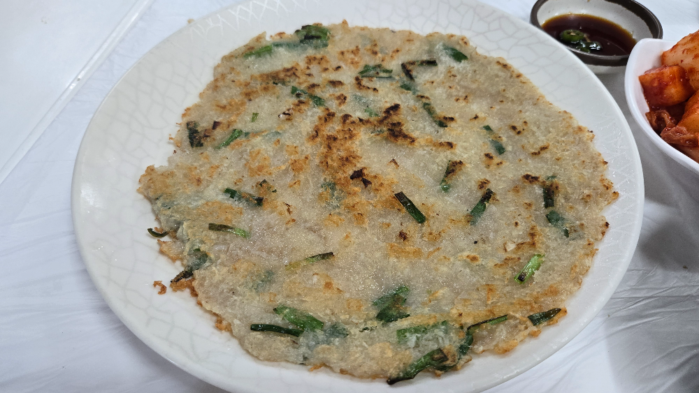 바삭하고 부드럽고 맛있었던 감자전