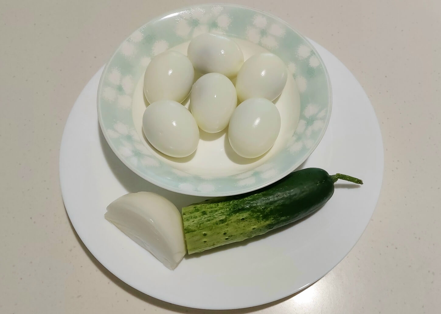 계란,오이,양파 사진