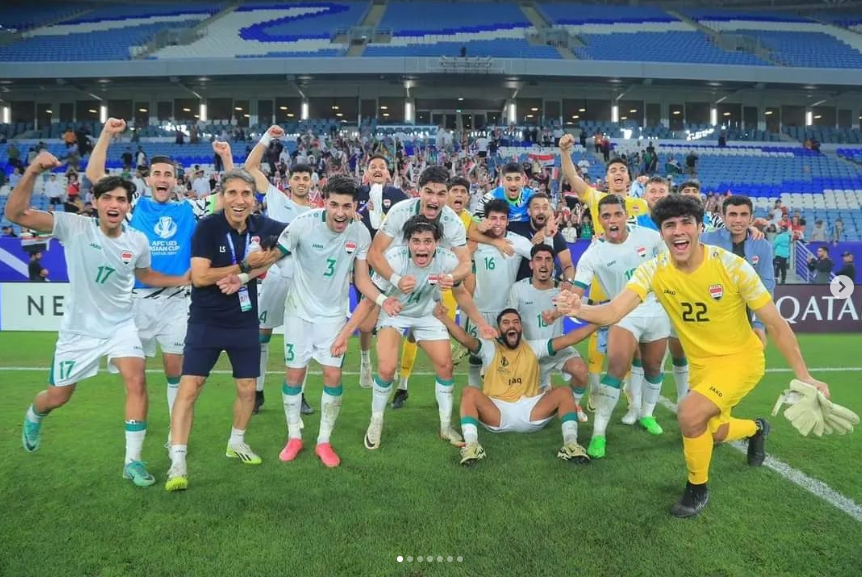 ์ธ๋๋ค์์ ์ด๋ผํฌ ์ถ๊ตฌ ์ค๊ณ